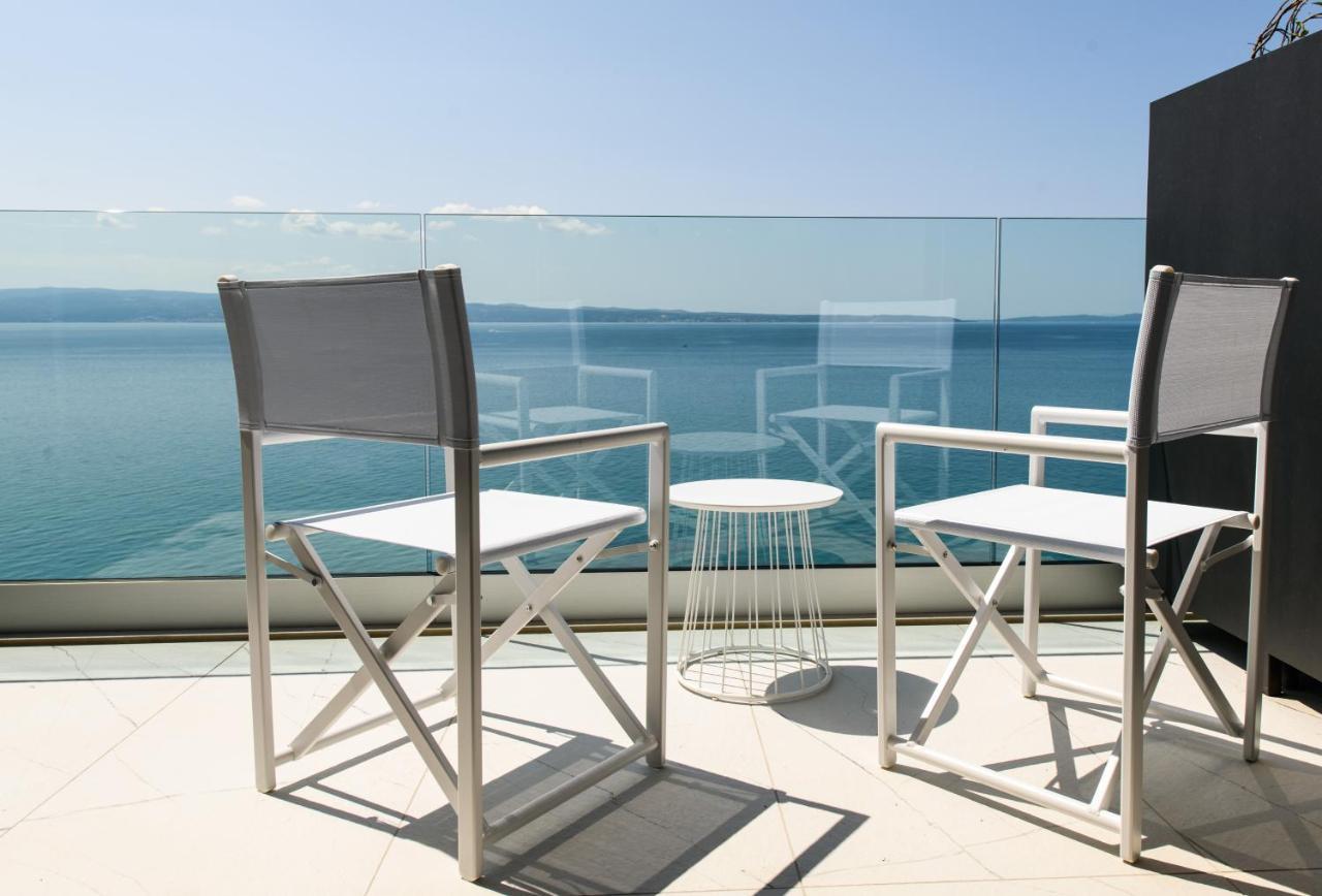 Gallery Luxury Suites & Rooms-Only Adults Split Exteriör bild