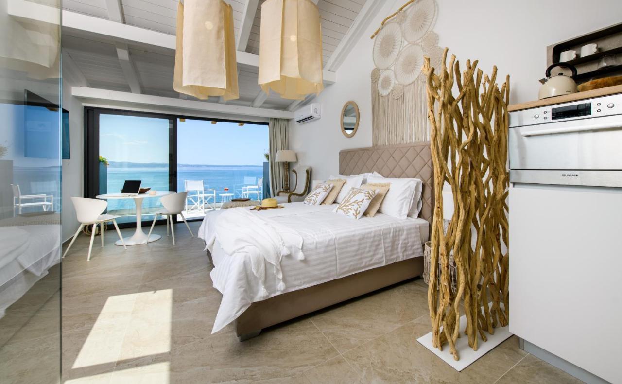 Gallery Luxury Suites & Rooms-Only Adults Split Exteriör bild